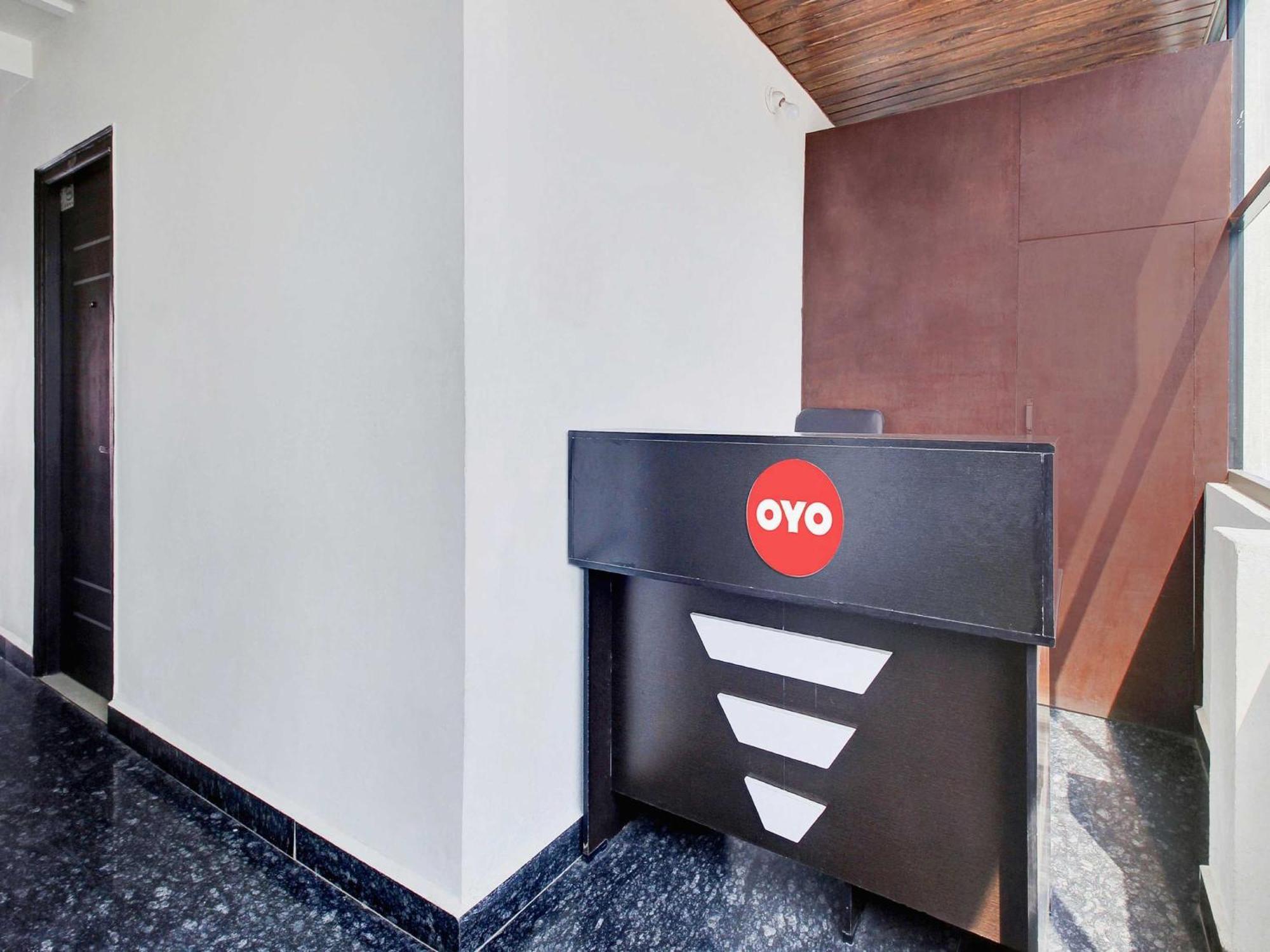 Hotel O Athidhi Stay Inn ハイデラバード エクステリア 写真