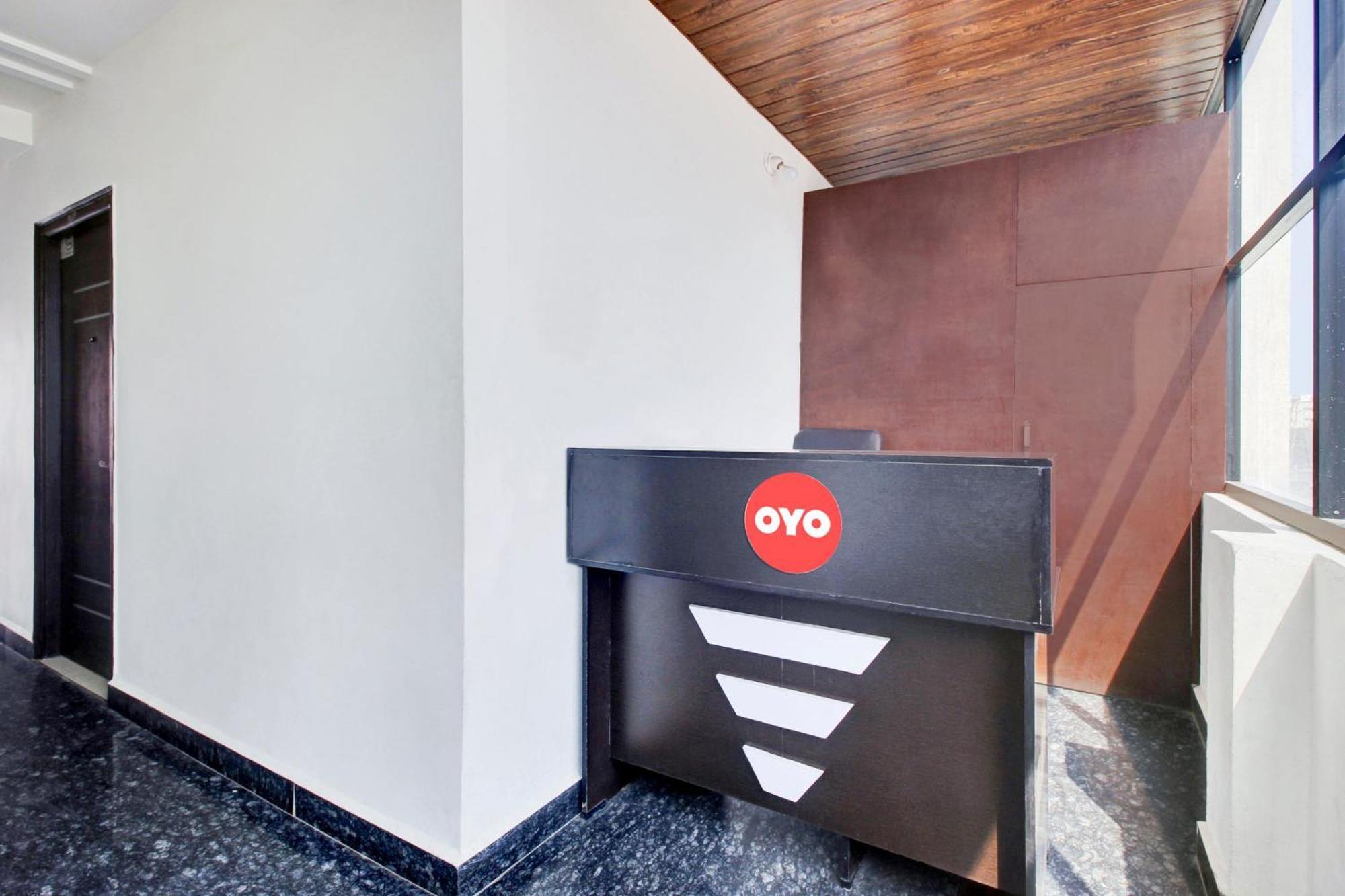 Hotel O Athidhi Stay Inn ハイデラバード エクステリア 写真
